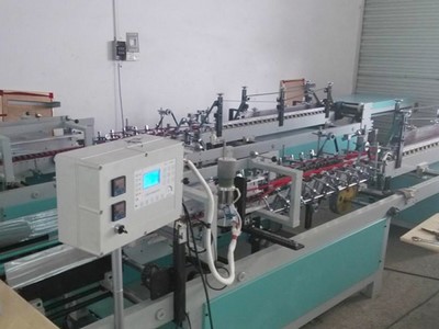 Línea de producción de cajas de plástico automática